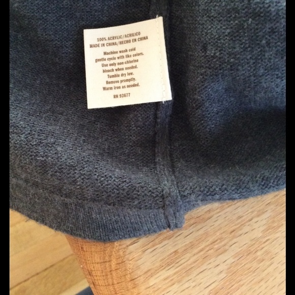 DECREE gray sweater dress. - Picture 5 of 5